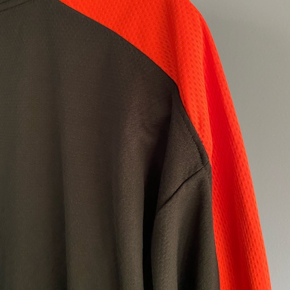 Men’s Philadelphia Flyers Mesh Long Sleeve, Half Zip, Size: Large - Picture 8 of 8